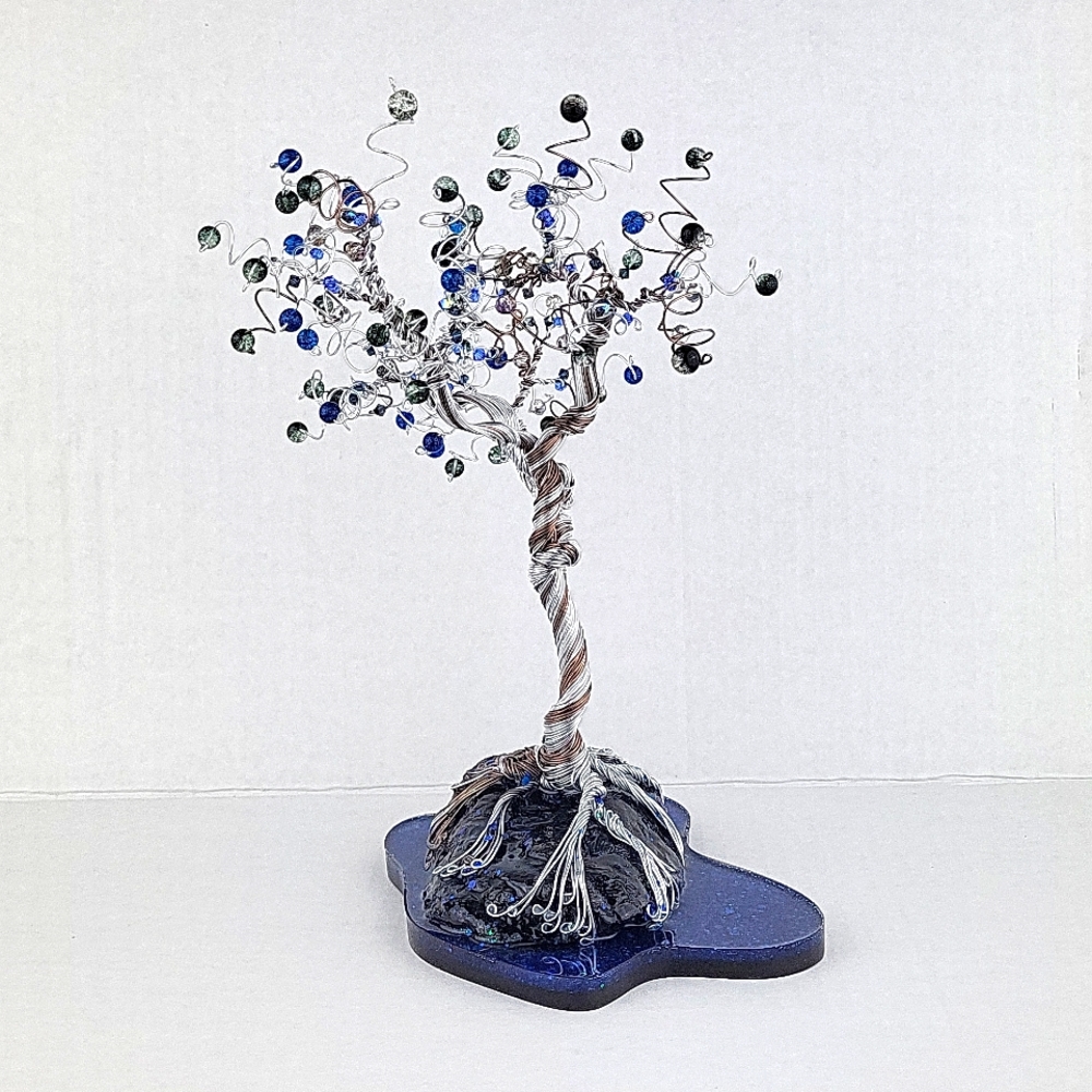 Hanna's SunTrees Wire Tree Art - Picture 2 of 8